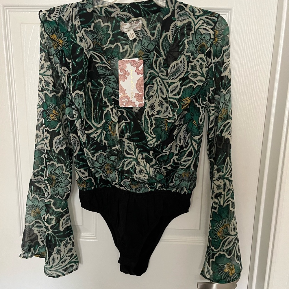 FINAL PRICE Band of Gypsies Green and Black Floral Bodysuit